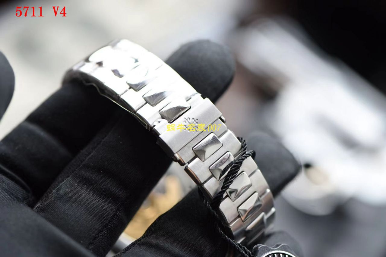   PPF超级PATEK PHILIPPE鹦鹉螺重磅来袭！“灰蓝”  百达翡丽运动优雅5711/1A 010 不锈钢腕表(鹦鹉螺)2019年钢表王座的开年重器 / BD267