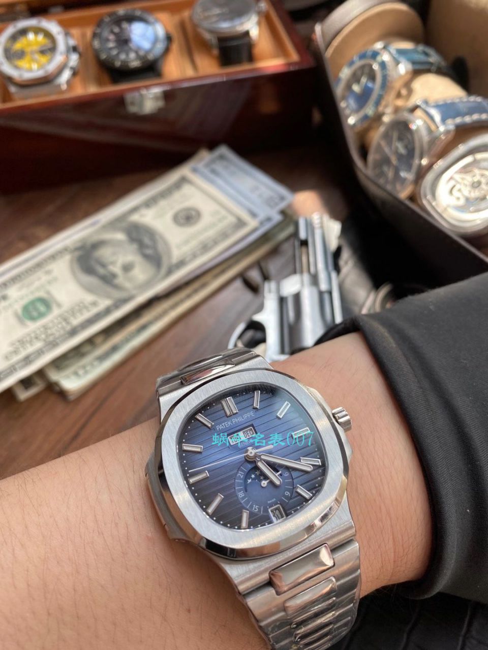 GR厂百达翡丽PatekPhilippe手表多少钱鹦鹉螺V2真月相5726/1A-014皮带款 / BD326