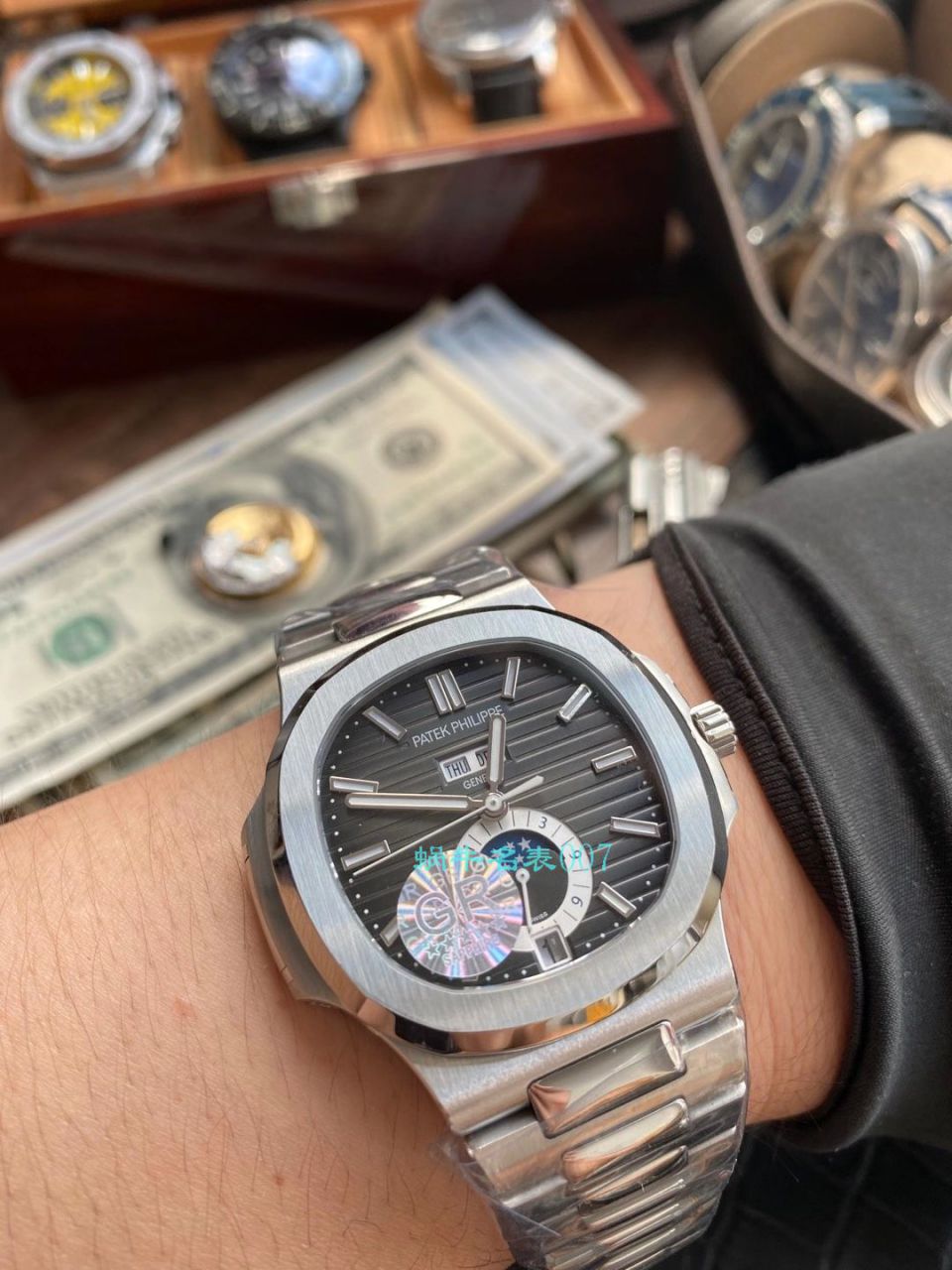 GR厂百达翡丽PatekPhilippe手表多少钱鹦鹉螺V2真月相5726/1A-014皮带款 / BD326