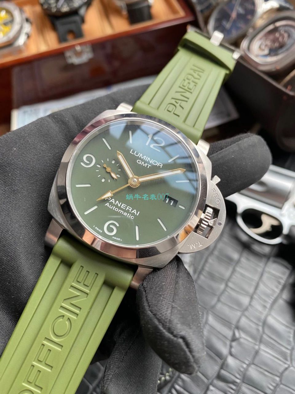 VS厂沛纳海PAM01056，PAM1056绿盘GMT / PAM1056