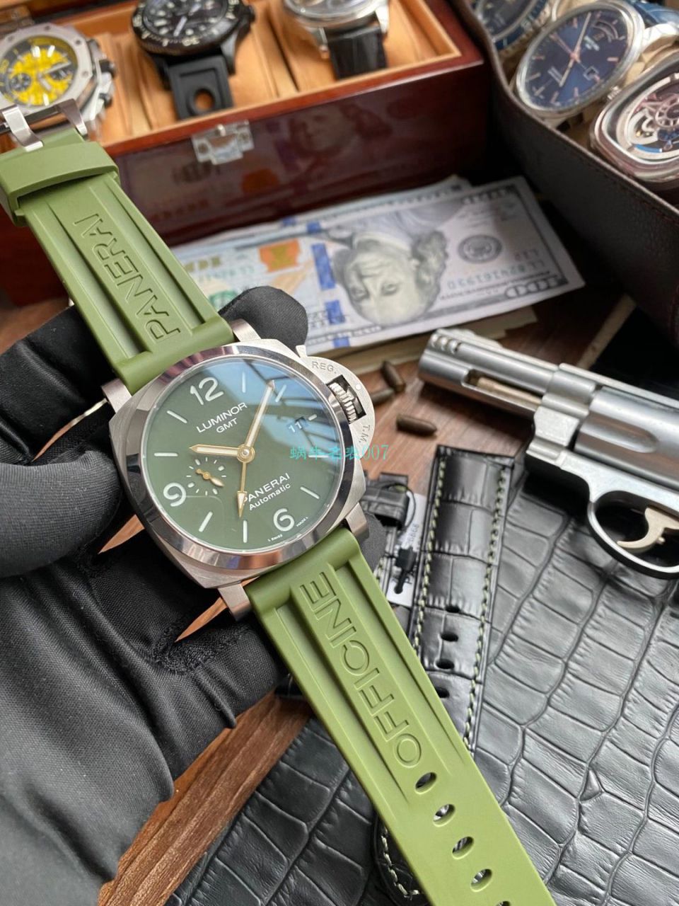 VS厂沛纳海PAM01056，PAM1056绿盘GMT / PAM1056