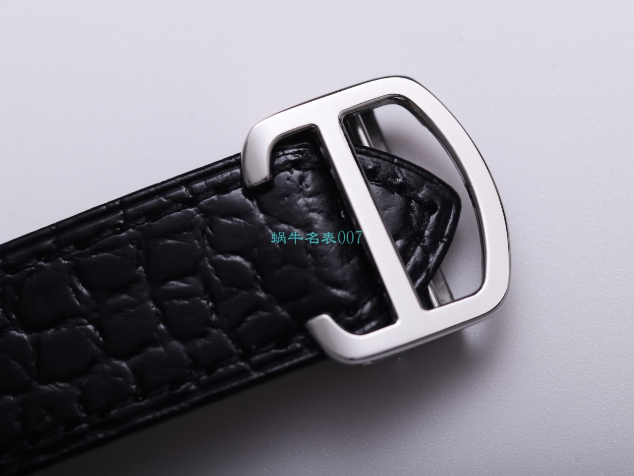 V9厂卡地亚坦克系列高W5200028（超大号）腕表 / K315