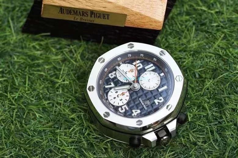 CK厂Audemars Piguet爱彼皇家橡树离岸型26470经典致敬桌钟座钟腕表 / AP219 CK厂Audemars Piguet爱彼皇家橡树离岸型26470经典致敬桌钟座钟腕表 / AP219
