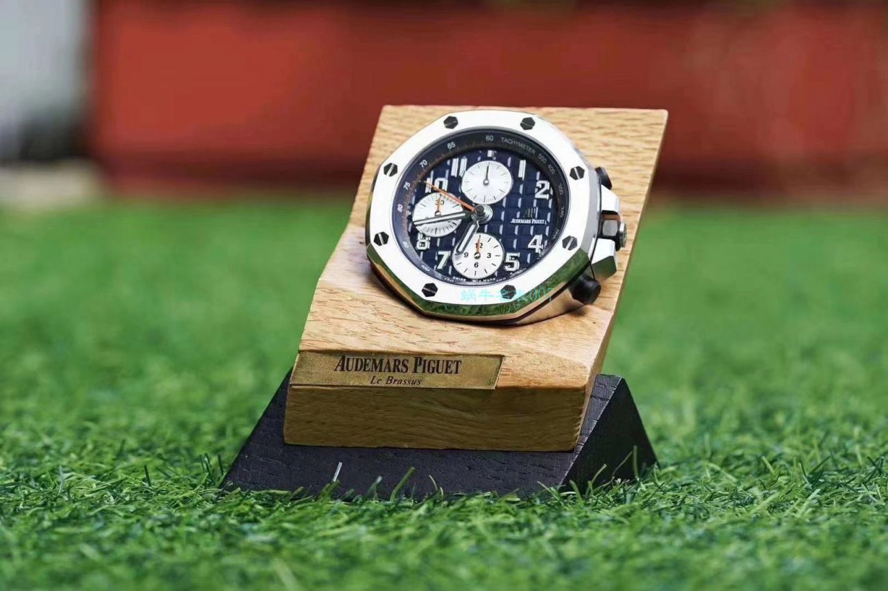 CK厂Audemars Piguet爱彼皇家橡树离岸型26470经典致敬桌钟座钟腕表 / AP219 CK厂Audemars Piguet爱彼皇家橡树离岸型26470经典致敬桌钟座钟腕表 / AP219