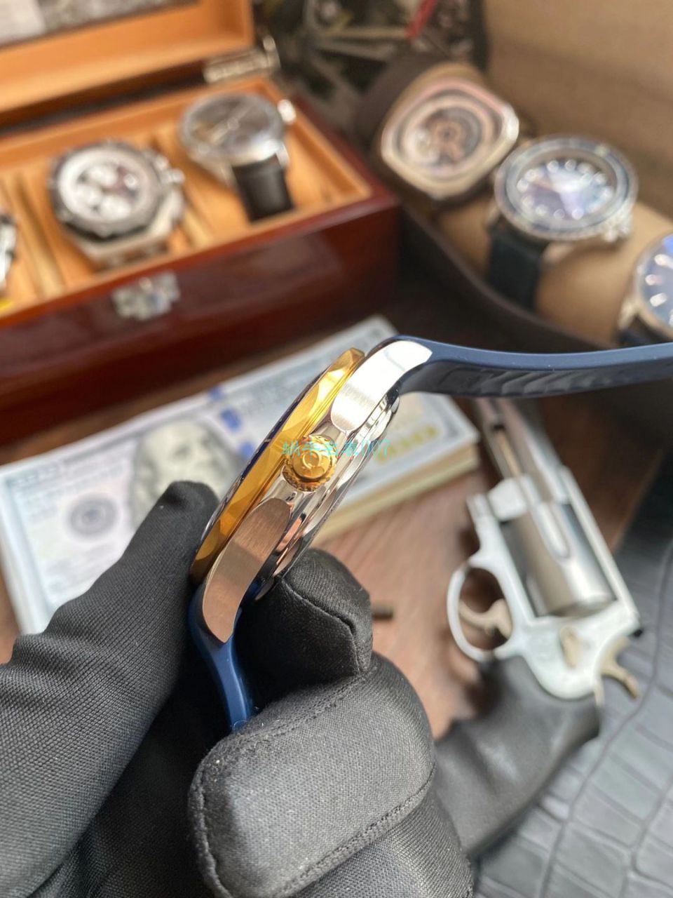 VS厂欧米茄海马300米间黄金蓝盘210.22.42.20.03.001腕表 / VS781
