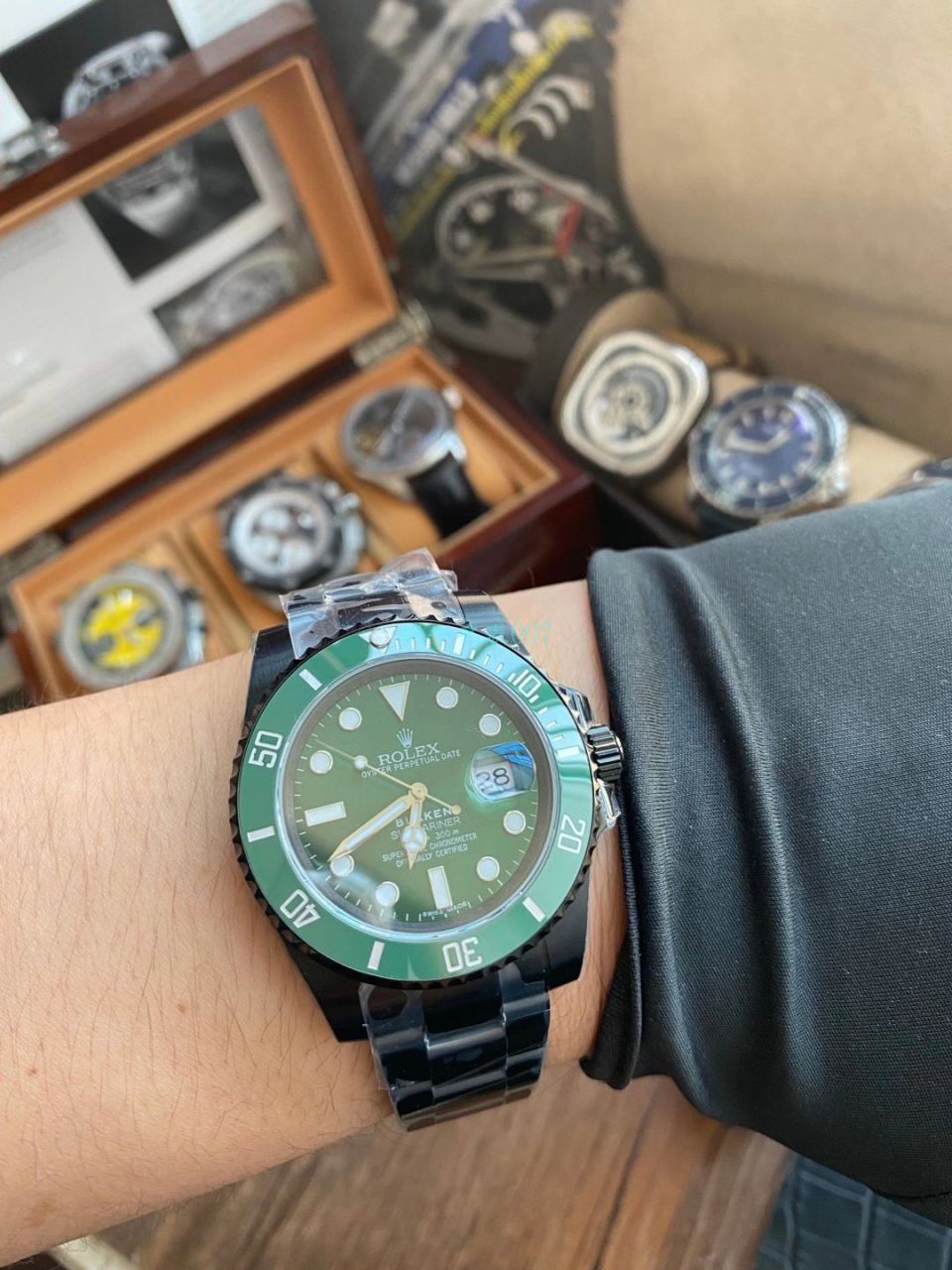 V9厂劳力士水鬼BLAKEN  SUBMARINER  DATE LV官方同款曜黑改装版 / R670 V9厂劳力士水鬼BLAKEN  SUBMARINER  DATE LV官方同款曜黑改装版 / R670