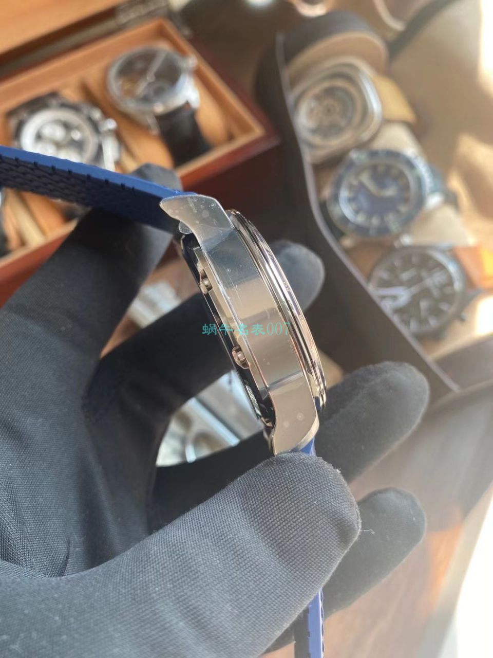 V7厂萧邦MILLE MIGLIA GTS AZZURRO 168571-3007蓝面古董赛车主题腕表 / XB080