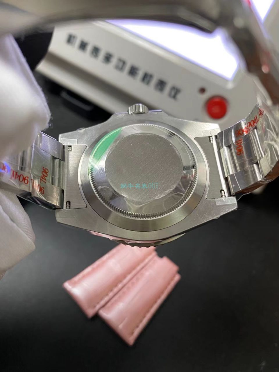 GM厂更新V2版本劳力士粉水鬼女士手表 / R719 GM厂更新V2版本劳力士粉水鬼女士手表 / R719