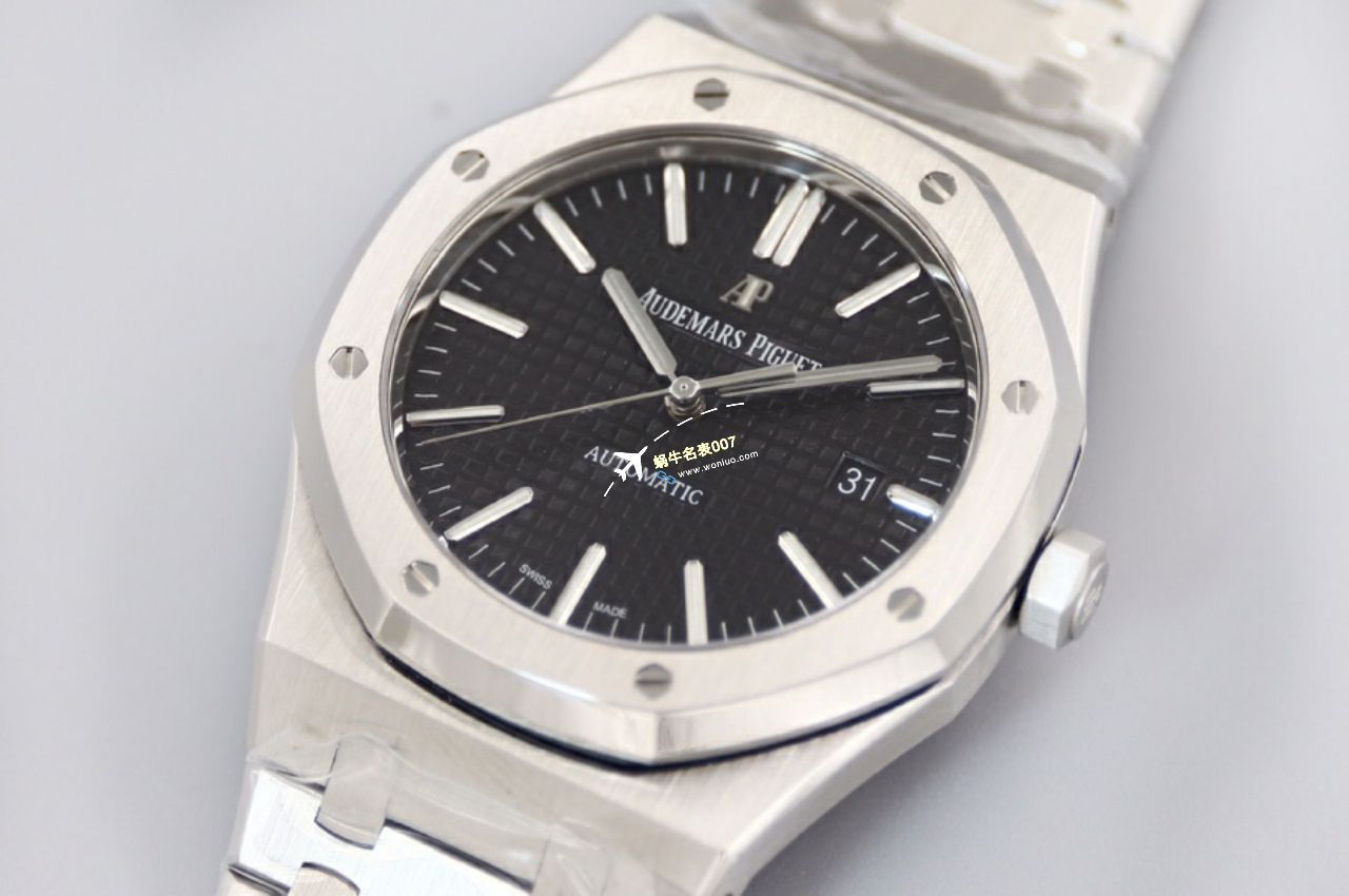 视频评测APS厂爱彼15400手表15400ST.OO.1220ST.03,15400ST.OO.1220ST.02 / AP223 视频评测APS厂爱彼15400手表15400ST.OO.1220ST.03,15400ST.OO.1220ST.02 / AP223