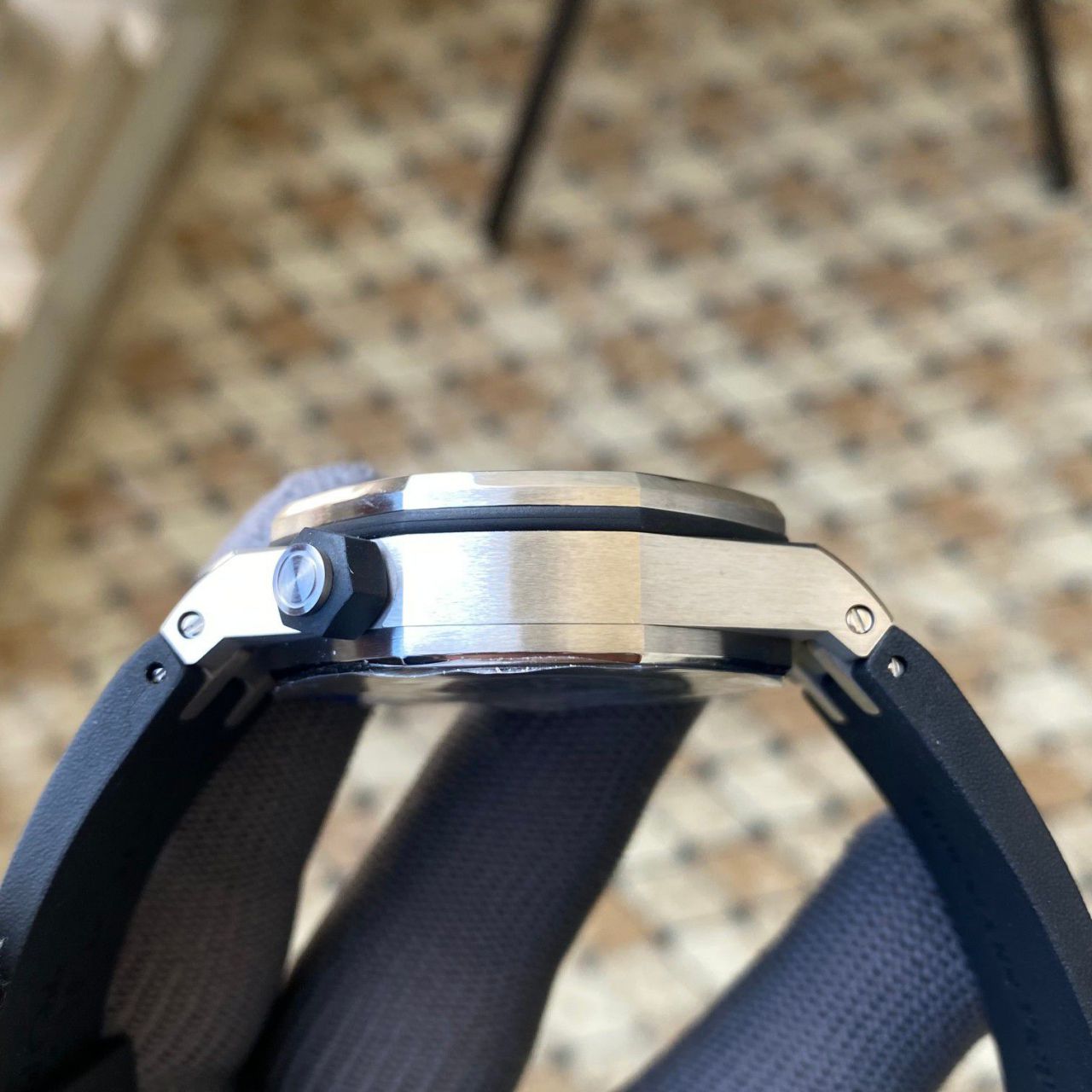 视频评测APS厂一体机最好爱彼皇家橡树离岸型系列15710ST.OO.A002CA.01腕表 / AP225 视频评测APS厂一体机最好爱彼皇家橡树离岸型系列15710ST.OO.A002CA.01腕表 / AP225