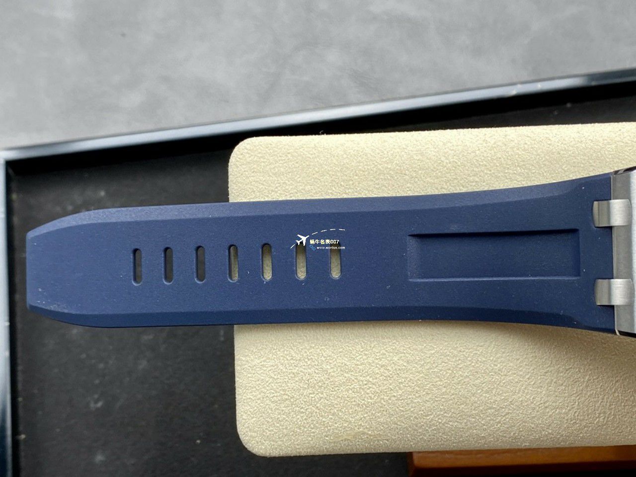 APF厂爱彼皇家橡树离岸型系列15720CN.OO.A002CA.01腕表 / AP231