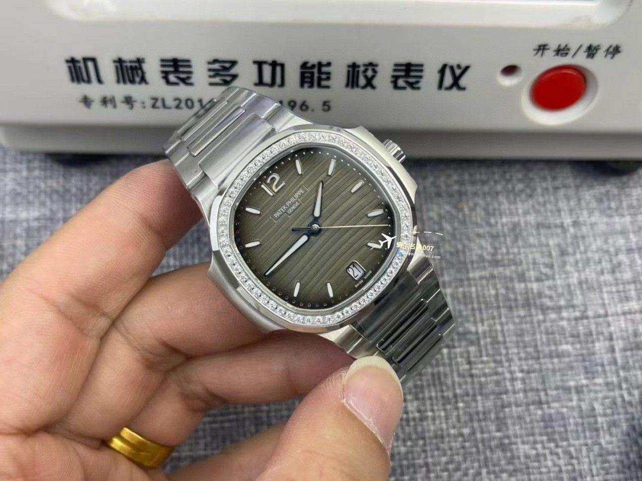 视频评测3K厂百达翡丽鹦鹉螺女表7118/1200A-010和百达翡丽7118/1A-010 / BD379