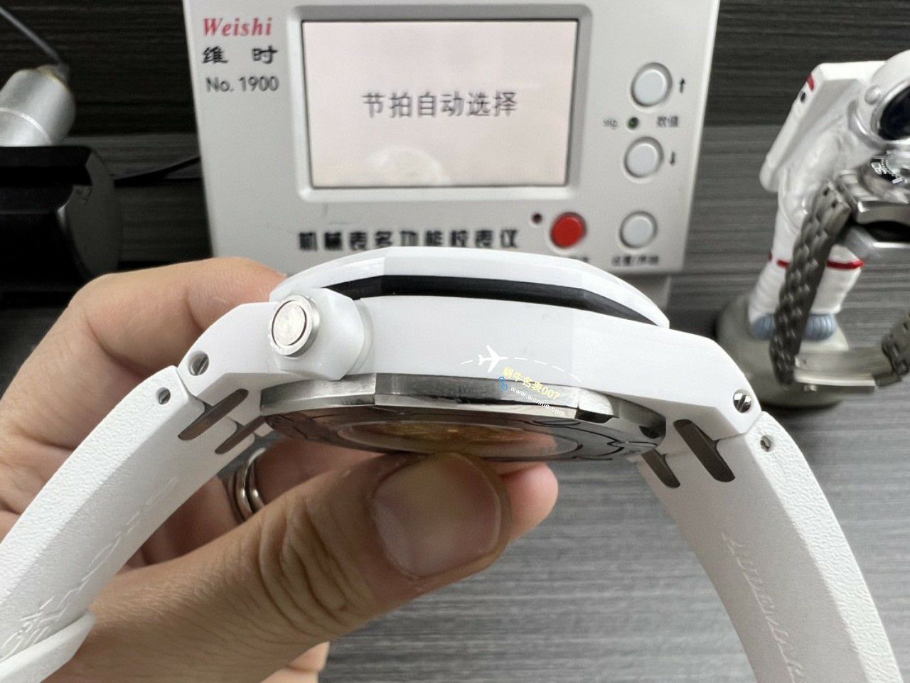 APS厂一体机爱彼皇家橡树离岸型白黑陶瓷15707CB.OO.A010CA.01，15707CE.OO.A002CA.01 / AP239