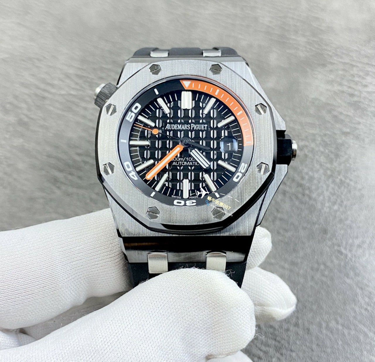 APS厂一体机爱彼皇家橡树离岸型白黑陶瓷15707CB.OO.A010CA.01，15707CE.OO.A002CA.01 / AP239