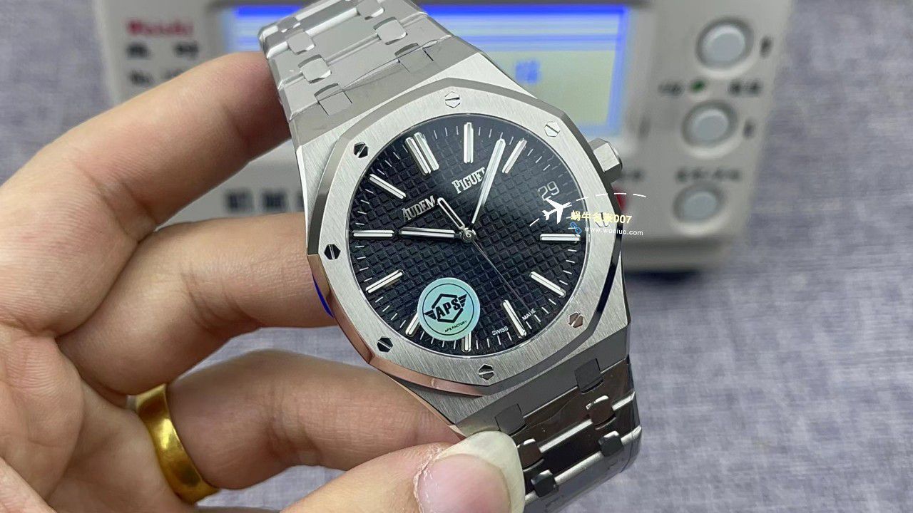 APS爱彼皇家橡树15510AP50周年特别版15510ST.OO.1320ST.09，15510OR.OO.D002CR.02，15510ST.OO.1320ST.06 / AP260