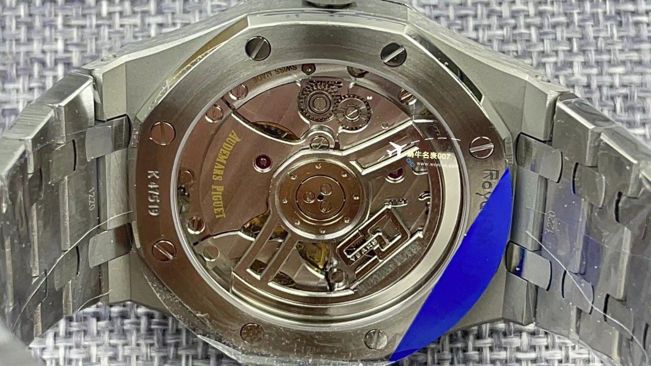 APS爱彼皇家橡树15510AP50周年特别版15510ST.OO.1320ST.09，15510OR.OO.D002CR.02，15510ST.OO.1320ST.06 / AP260