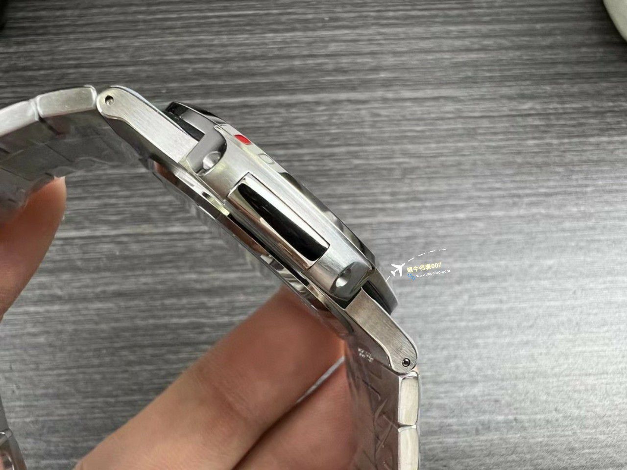 视频评测3K一体机百达翡丽绿面鹦鹉螺5711/1A-014手表 / BD386