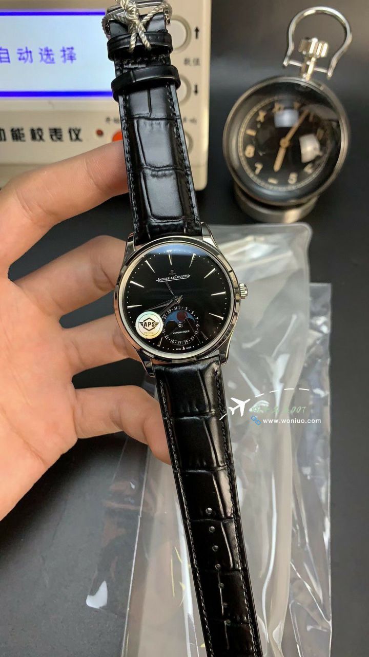 APS积家大师积家月相新品1368471手表 / JJ198