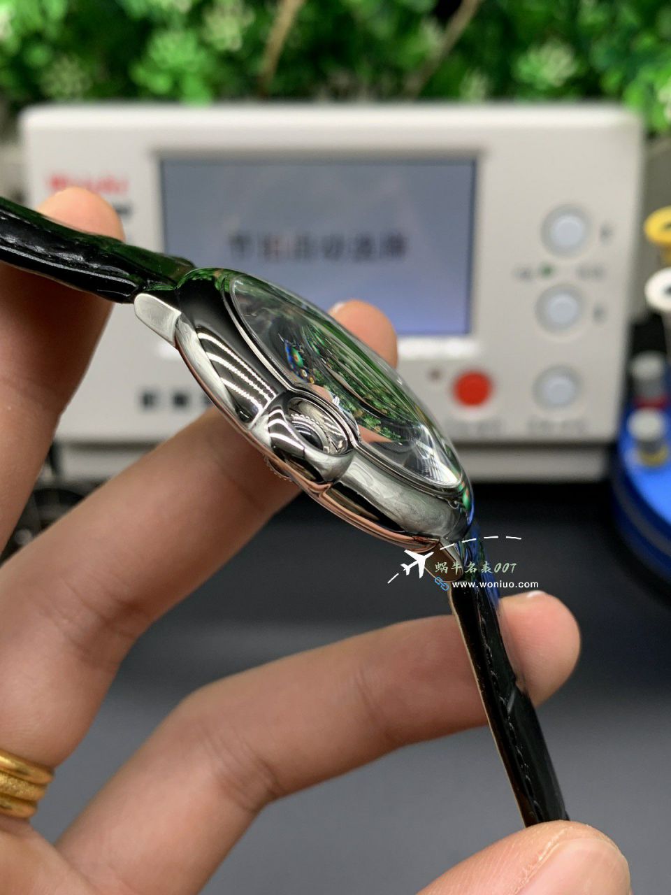 AF卡地亚蓝气球男款系列W6901351腕表 / K357
