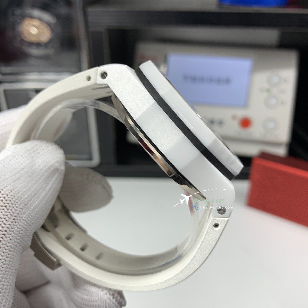APF爱彼皇家橡树离岸型手表26402CB.OO.A010CA.01腕表 / AP286