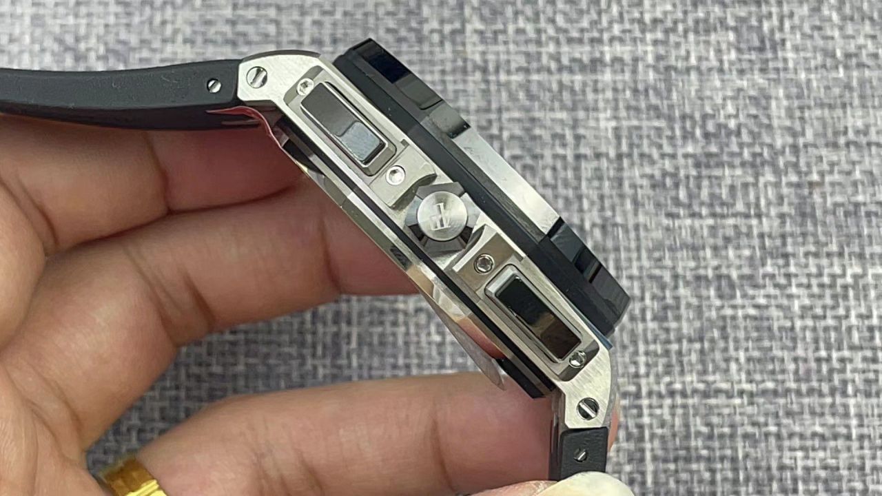 APF厂爱彼熊猫皇家橡树离岸型26400SO.OO.A002CA.01腕表 / AP287