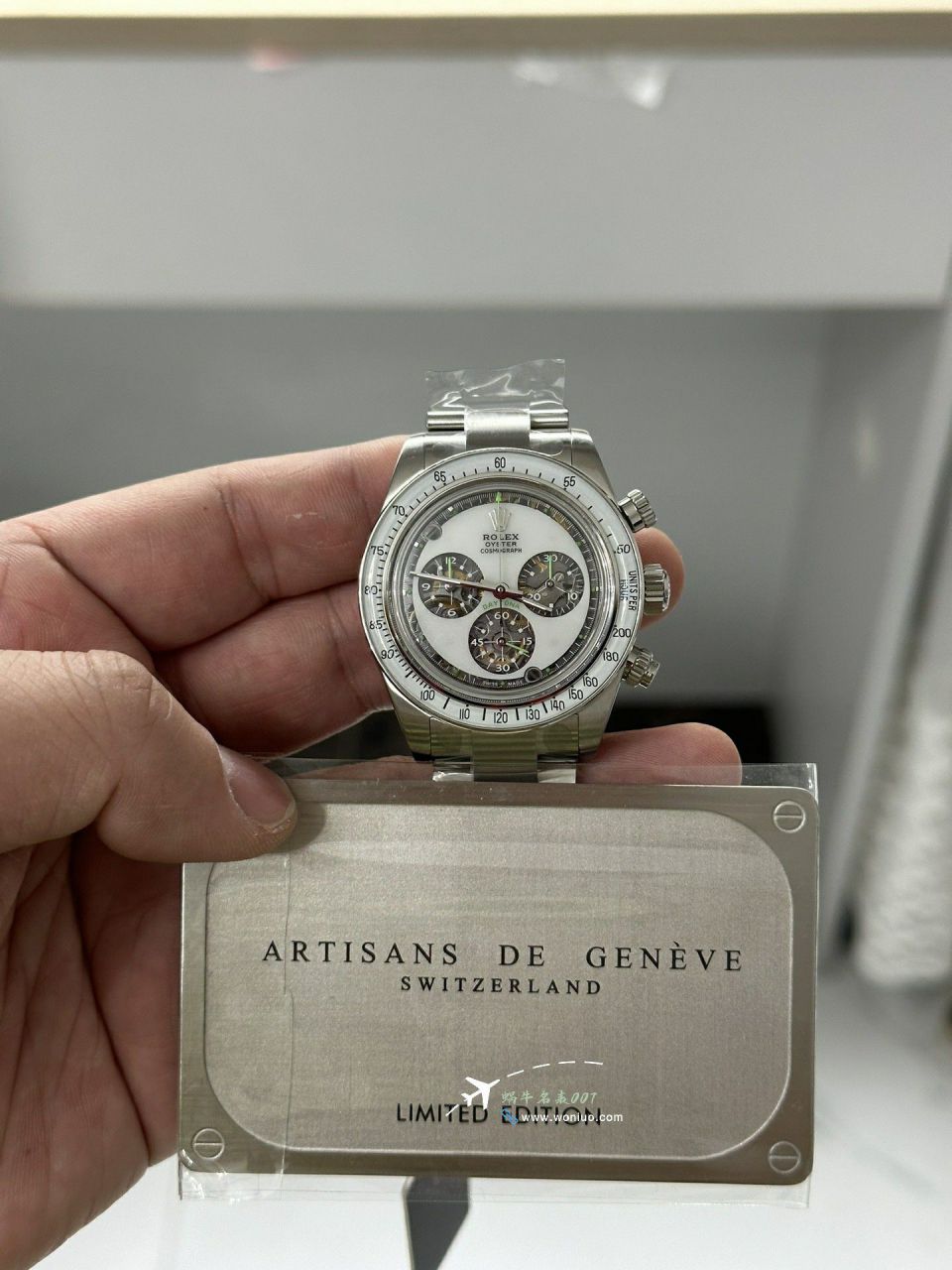 日内瓦工匠Artisans de Genève (简称：ADG)打造全新劳力士迪通拿 / R901