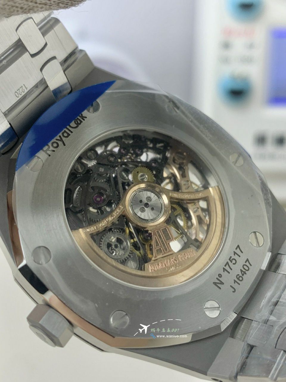 THB厂爱彼皇家橡树15407ST.OO.1220ST.01和15407OR.OO.1220OR.01手表 / AP295