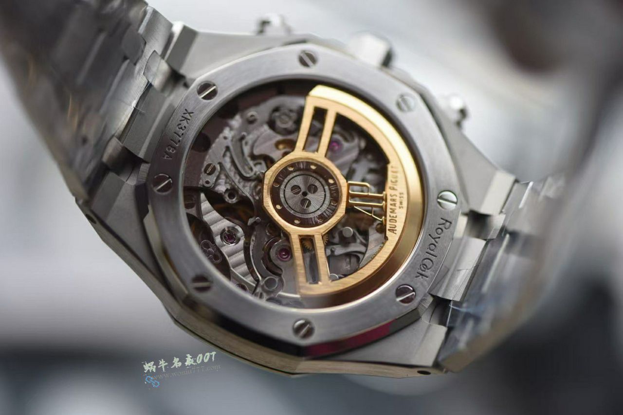 爱彼Audemars Piguet皇家橡树26240ST.OO.1320ST.05腕表 / AP300