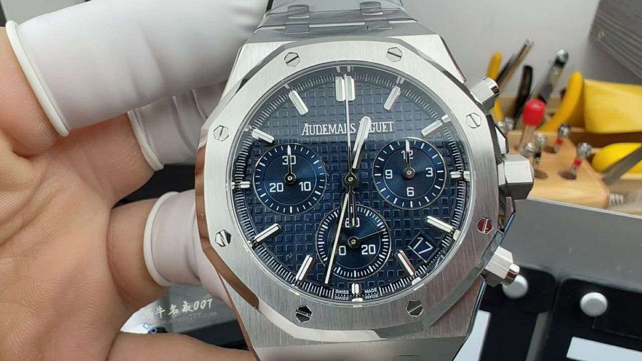 爱彼Audemars Piguet皇家橡树26240ST.OO.1320ST.05腕表 / AP300