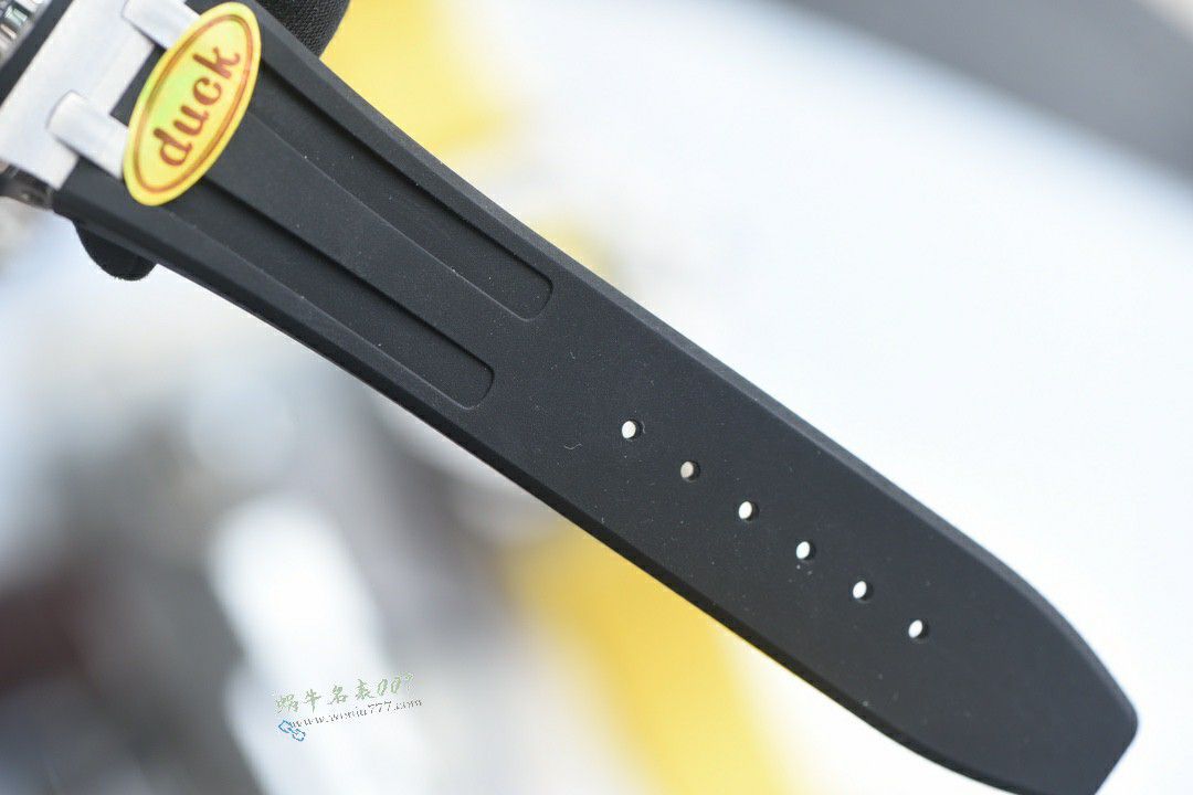 Duck爱彼皇家橡树离岸型最好女表26231OR.ZZ.D003CA.01腕表 / AP302