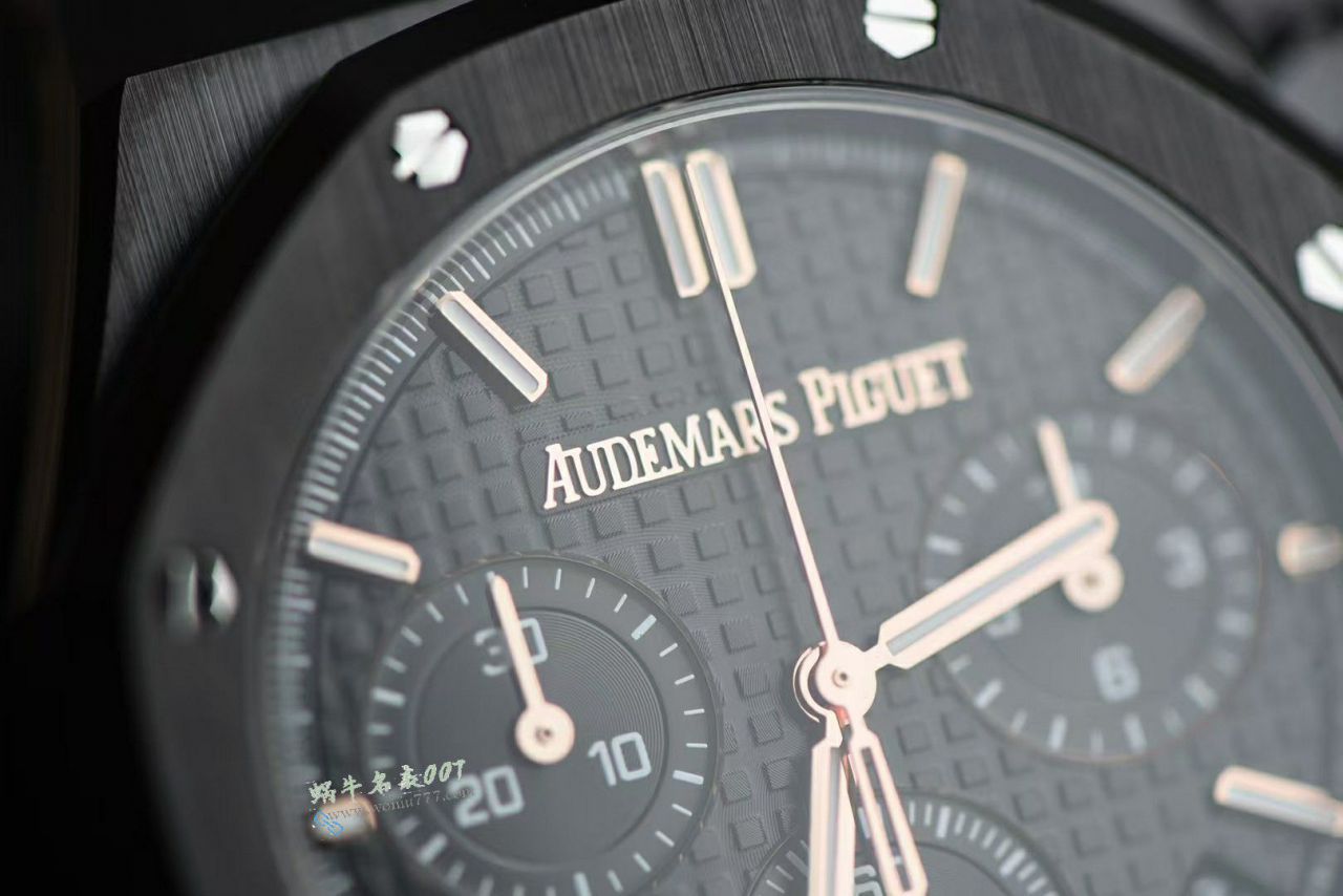 APS爱彼皇家橡树Audemars Piguet26240CE.OO.1225CE.02腕表 / AP305