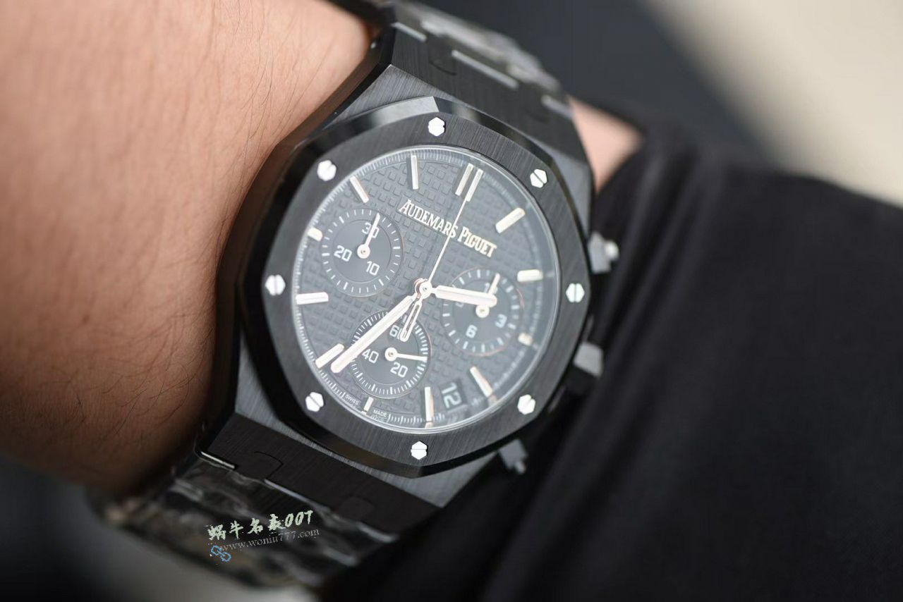 APS爱彼皇家橡树Audemars Piguet26240CE.OO.1225CE.02腕表 / AP305