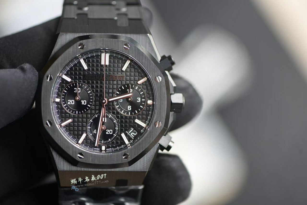APS爱彼皇家橡树Audemars Piguet26240CE.OO.1225CE.02腕表 / AP305