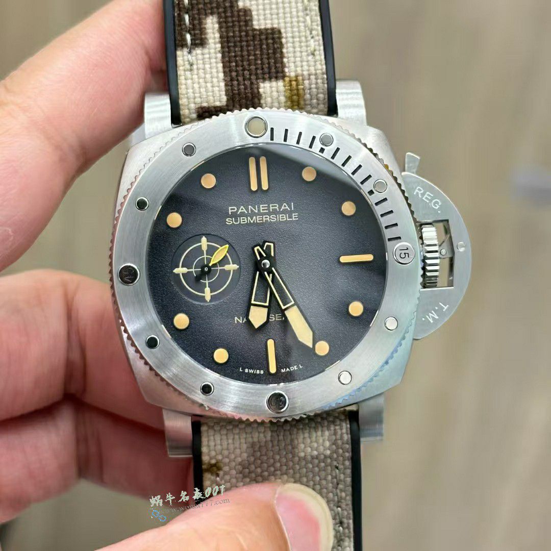 VS沛纳海Submersible QuarantaQuattro Navy SEALs PAM01518 / VSPAM1518