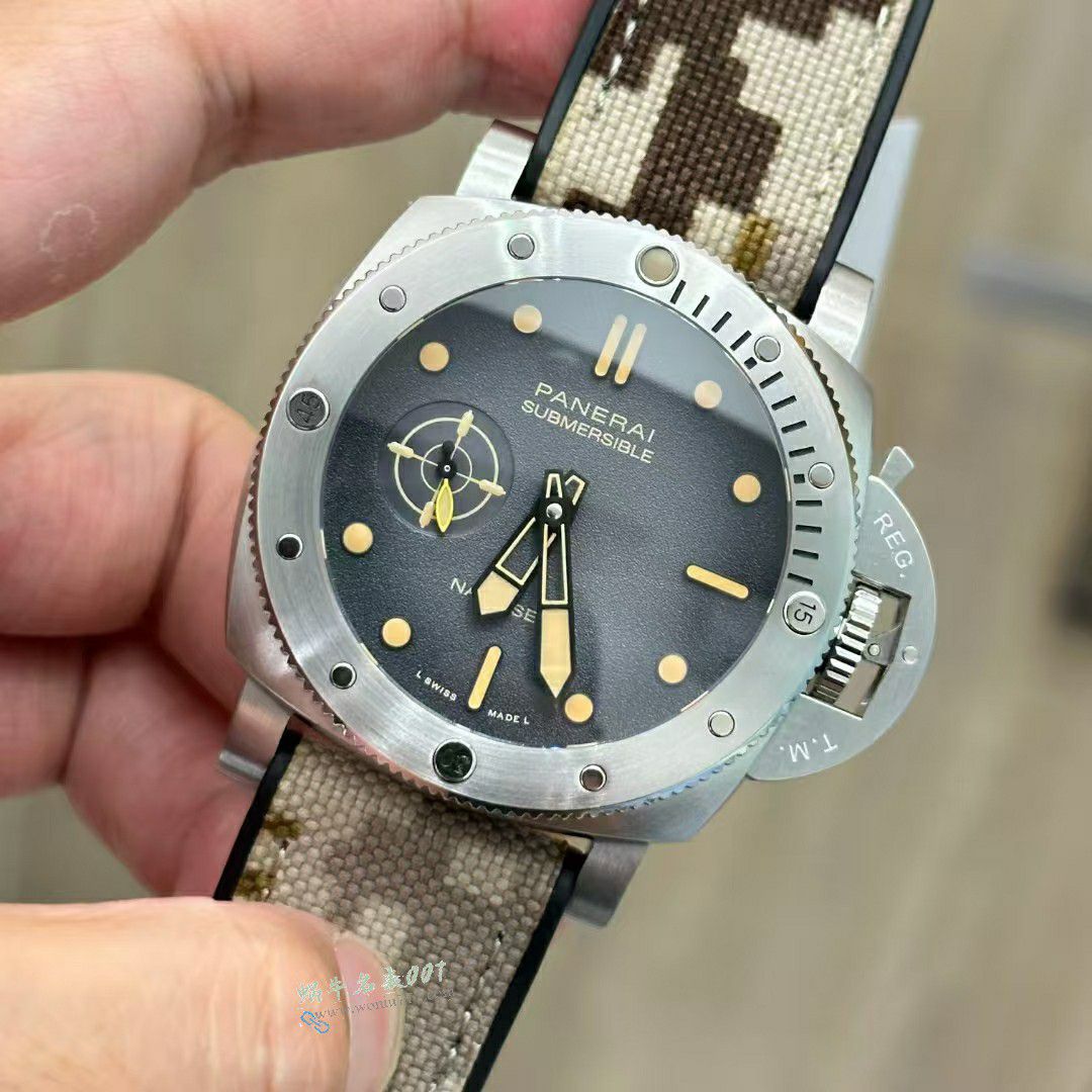 VS沛纳海Submersible QuarantaQuattro Navy SEALs PAM01518 / VSPAM1518