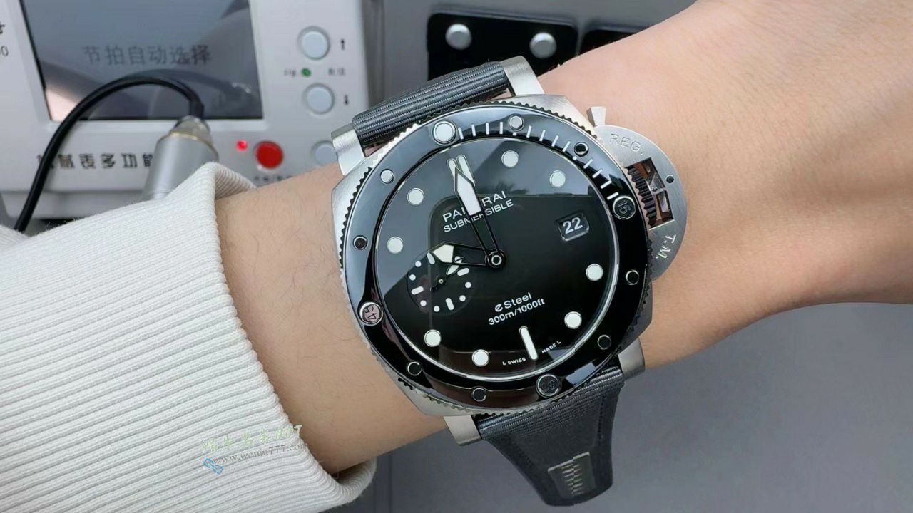 VS沛纳海潜行系列PAM01288腕表 / VSPAM1288