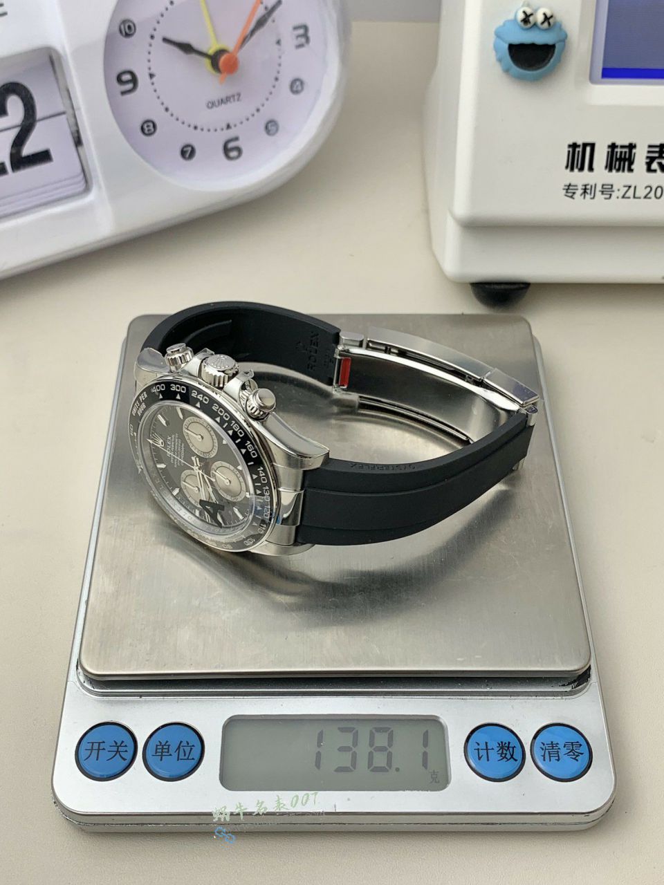 VS配重冰蓝迪劳力士宇宙计型迪通拿名表m126506-0001腕表 / R967