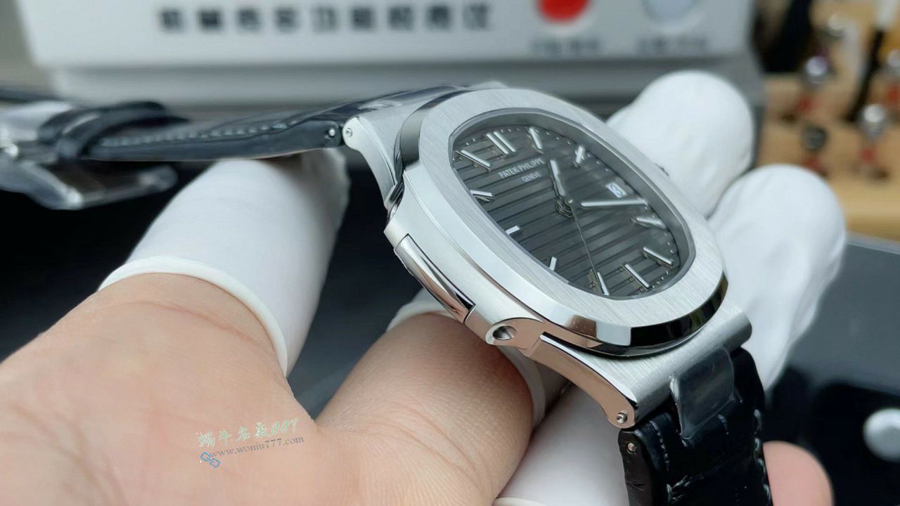 3K一体机百达翡丽鹦鹉螺5711G-001腕表 / BD512