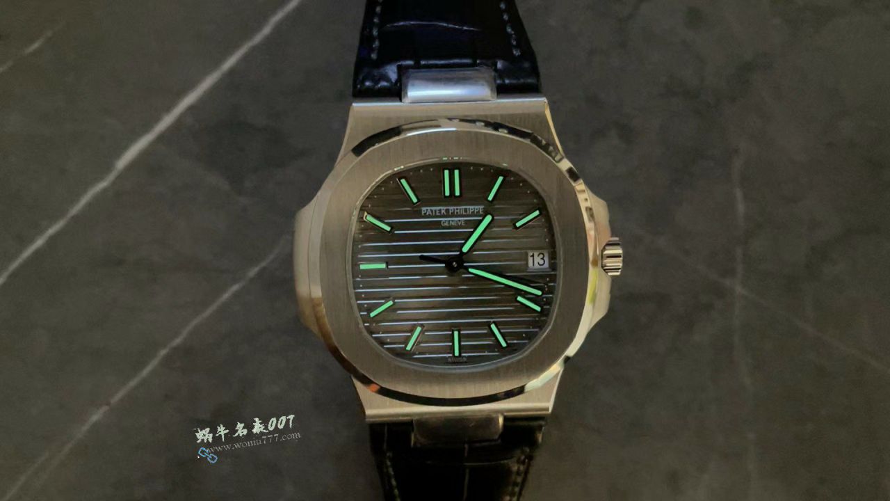 3K一体机百达翡丽鹦鹉螺5711G-001腕表 / BD512