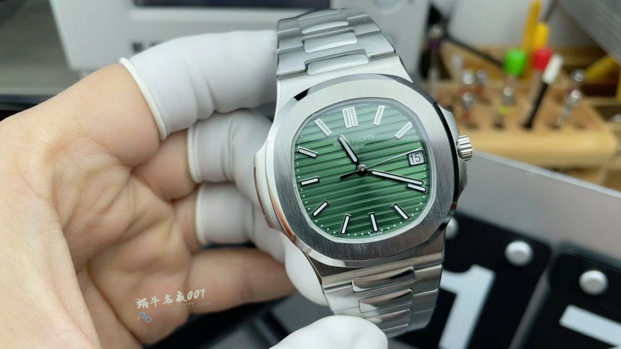 视频评测3K一体机百达翡丽绿面鹦鹉螺5711/1A-014手表 / BD386