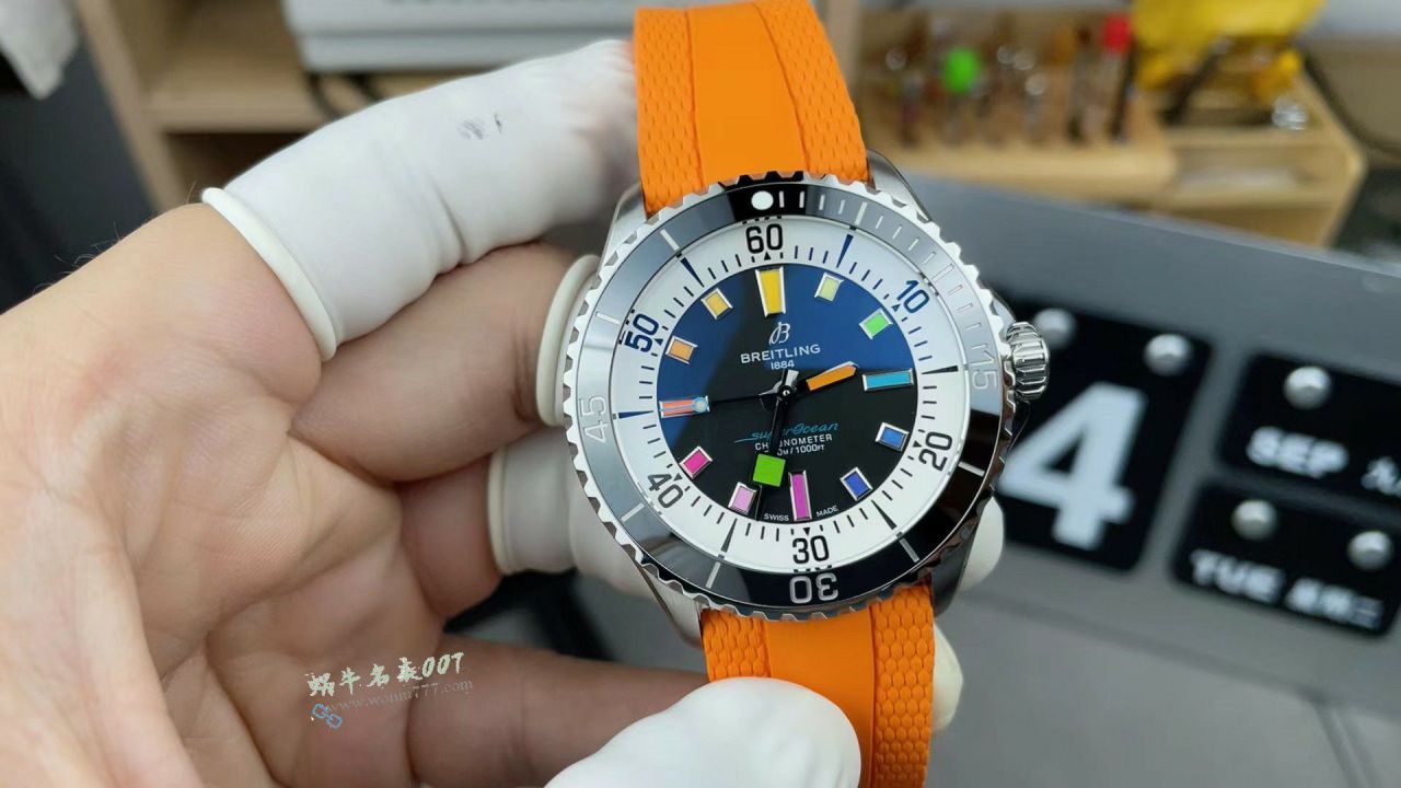 BLS百年灵彩虹超级海洋系列网站A17375211B2S1腕表 / BL211