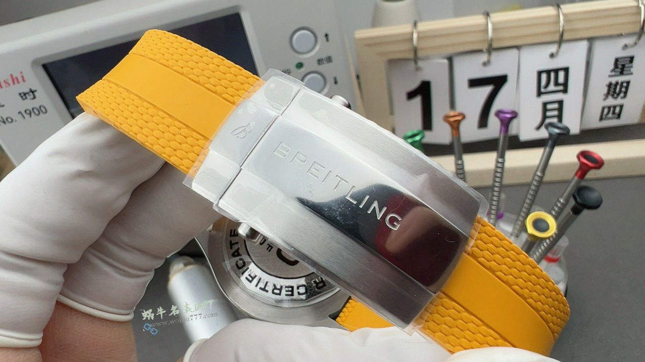 BLS百年灵彩虹超级海洋系列网站A17375211B2S4腕表 / BL212