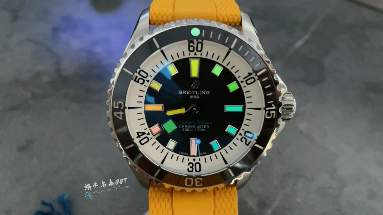 BLS百年灵彩虹超级海洋系列网站A17375211B2S4腕表 / BL212