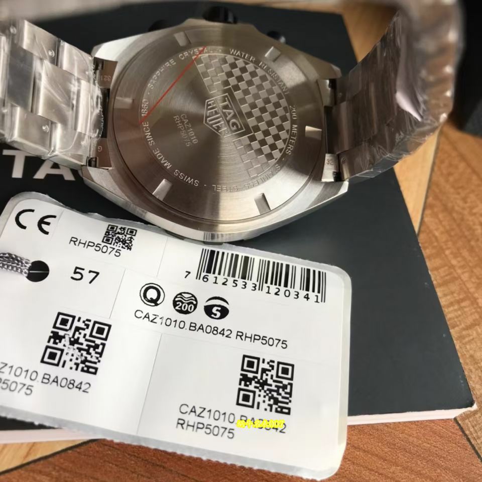 原单泰格豪雅F1系列CAZ1010.BA0842腕表 / TG121