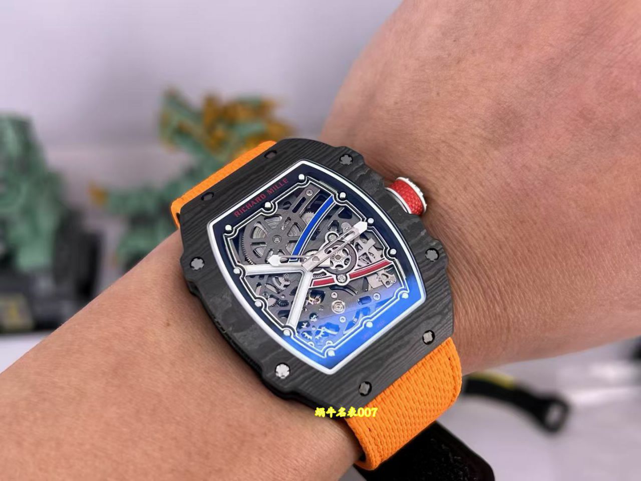 视频评测超高端定制RICHARD MILLE理查米尔手表型号RM 67-02最薄8mm 最轻39克 / RM67-02GD
