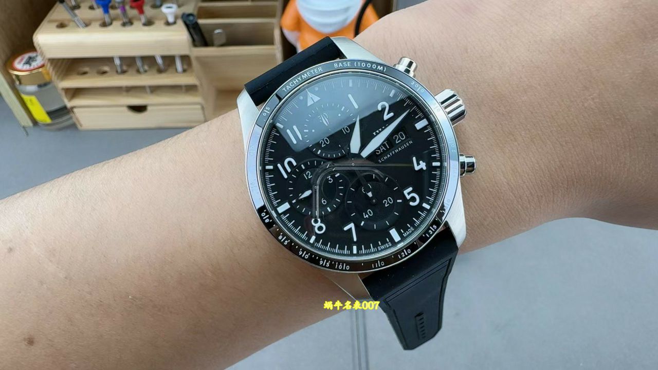 BLS厂IWC万国表飞行员AMG特别版IW388304腕表 / IW686