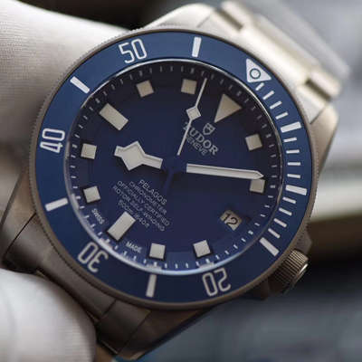   视频测评  XF厂帝舵PELAGOS 25600TB蓝钛土豆蓝战斧