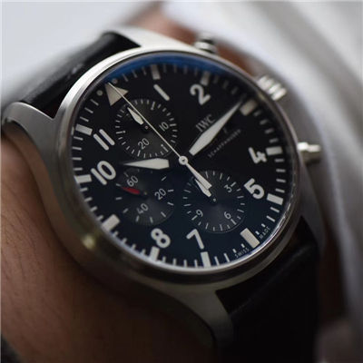   ZF厂万国CHRONOGRAPH飞行员系列IW377709自动机械腕表 